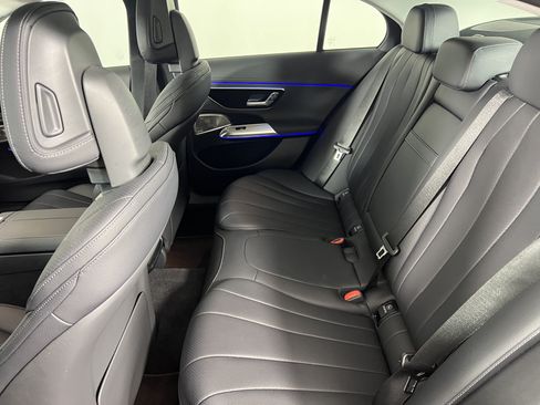 Used 2025 Mercedes-Benz E 350 4MATIC Sedan image 20