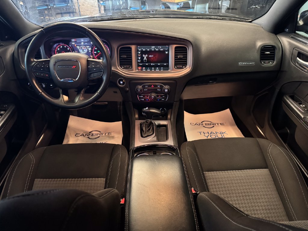 Used 2023 Dodge Charger SXT w/ Blacktop Package RWD image 9