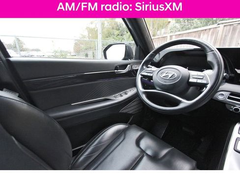 Used 2023 Hyundai Palisade Calligraphy image 8