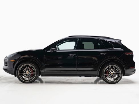 Used 2020 Porsche Cayenne AWD/4WD image 11