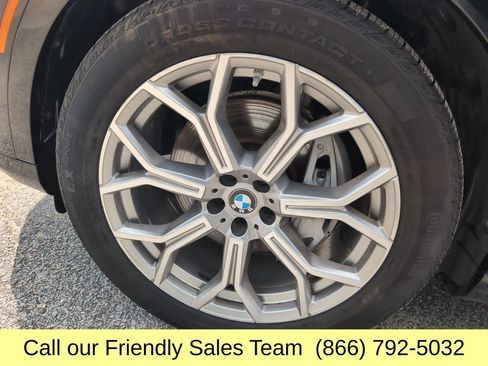 Used 2022 BMW X7 xDrive40i w/ Premium Package AWD/4WD image 30