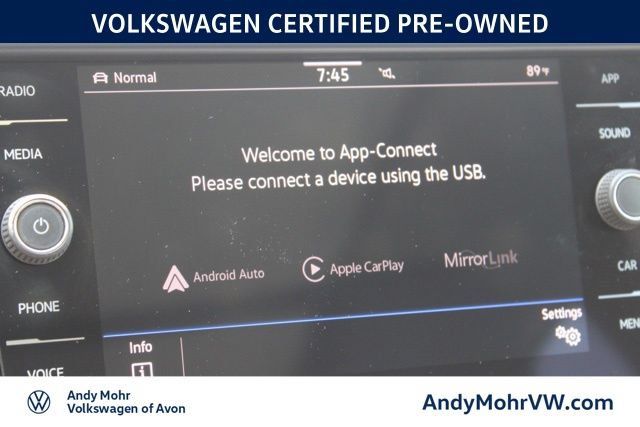 Used 2022 Volkswagen Taos SE w/ Panoramic Sunroof Package AWD/4WD image 38