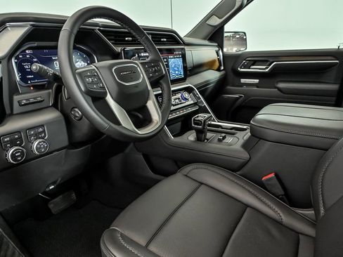 New 2026 GMC Sierra 1500 Denali w/ Denali Reserve Package AWD/4WD image 8