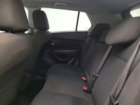 Used 2020 Chevrolet Trax LS w/ Tint and Cruise Package FWD image 18