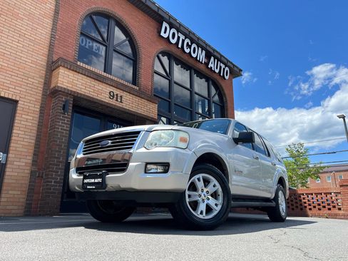 Used 2008 Ford Explorer XLT AWD/4WD image 3