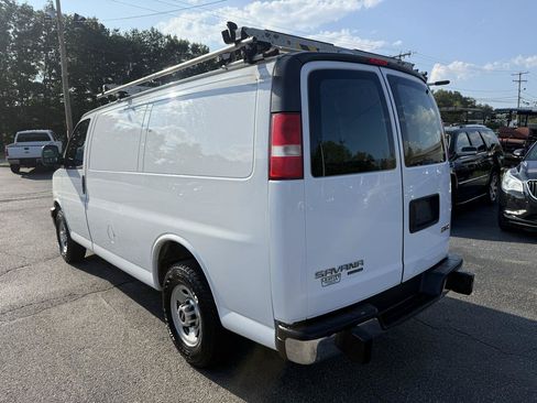 Used 2016 GMC Savana 2500 RWD image 8
