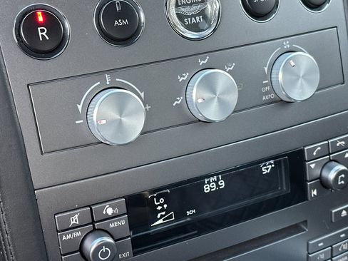 Used 2006 Aston Martin Vanquish S image 22