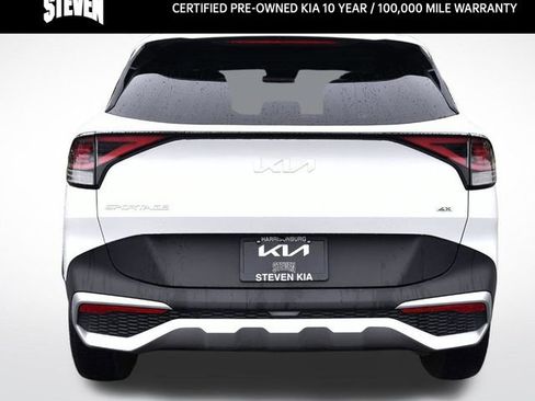 Certified 2025 Kia Sportage LX AWD/4WD image 9