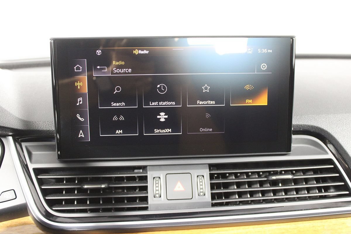 Used 2023 Audi Q5 2.0T Premium AWD/4WD image 23