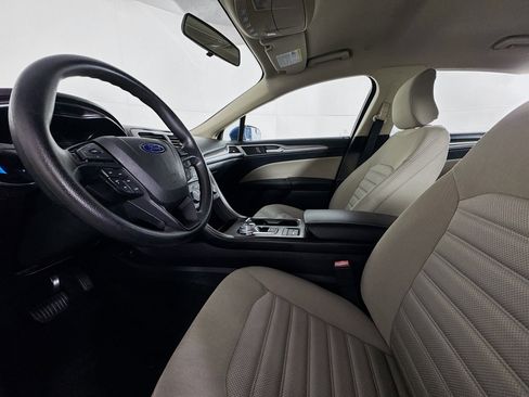Used 2018 Ford Fusion S FWD image 21