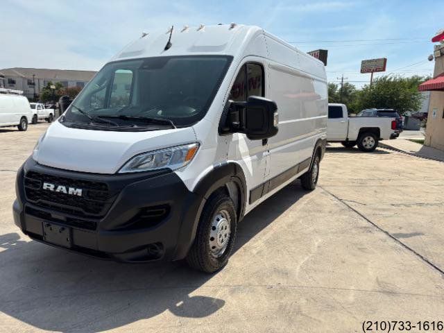 Used 2023 RAM ProMaster 2500 FWD image 3