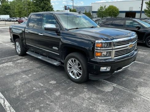 Used 2014 Chevrolet Silverado 1500 High Country w/ High Country Premium Package AWD/4WD image 5