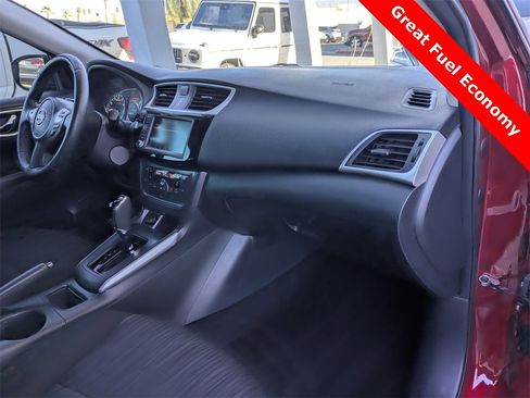 Used 2019 Nissan Sentra SV image 19