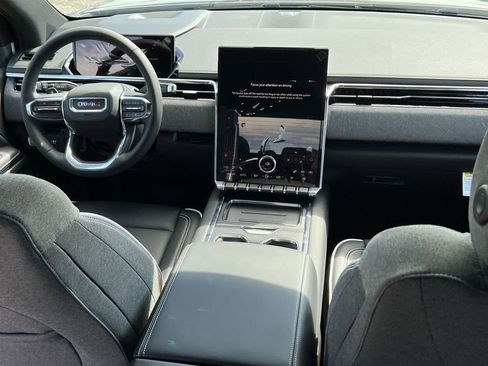 New 2026 GMC Sierra EV Elevation image 23