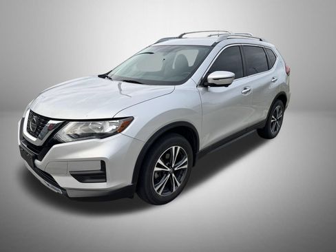 Used 2020 Nissan Rogue SV w/ Premium Package AWD/4WD image 1