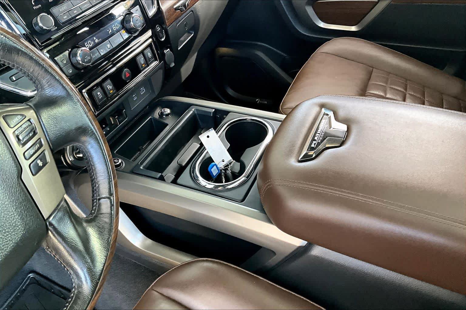 Used 2020 Nissan Titan Platinum Reserve w/ Moonroof Package AWD/4WD image 16