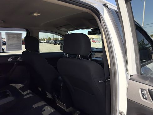 Used 2019 Ford Ranger XLT w/ Equipment Group 302A Luxury AWD/4WD image 57