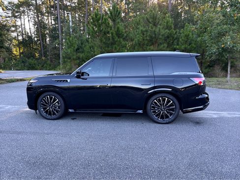 New 2026 INFINITI QX80 Autograph w/ Premium Cargo Package image 36