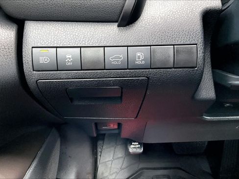 Used 2023 Toyota Camry LE FWD image 33