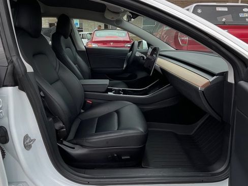 Used 2018 Tesla Model 3 Long Range AWD/4WD image 30