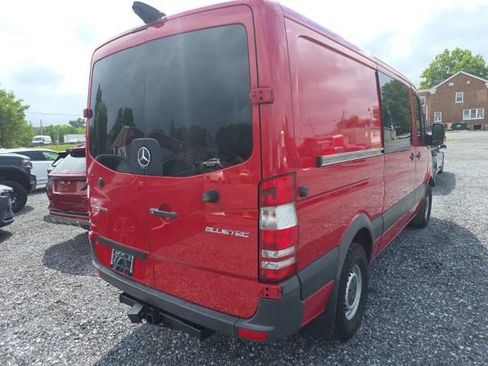Used 2014 Mercedes-Benz Sprinter 2500 image 4