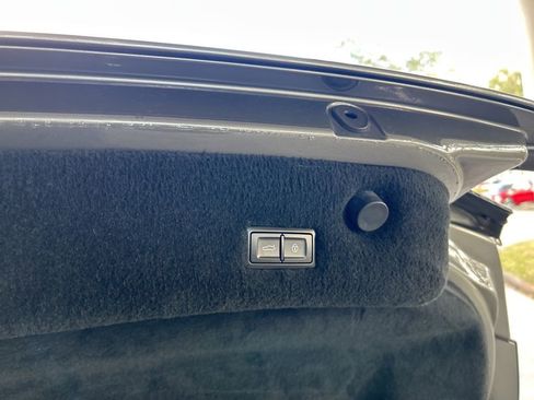 Used 2021 Bentley Continental GT Mulliner image 39