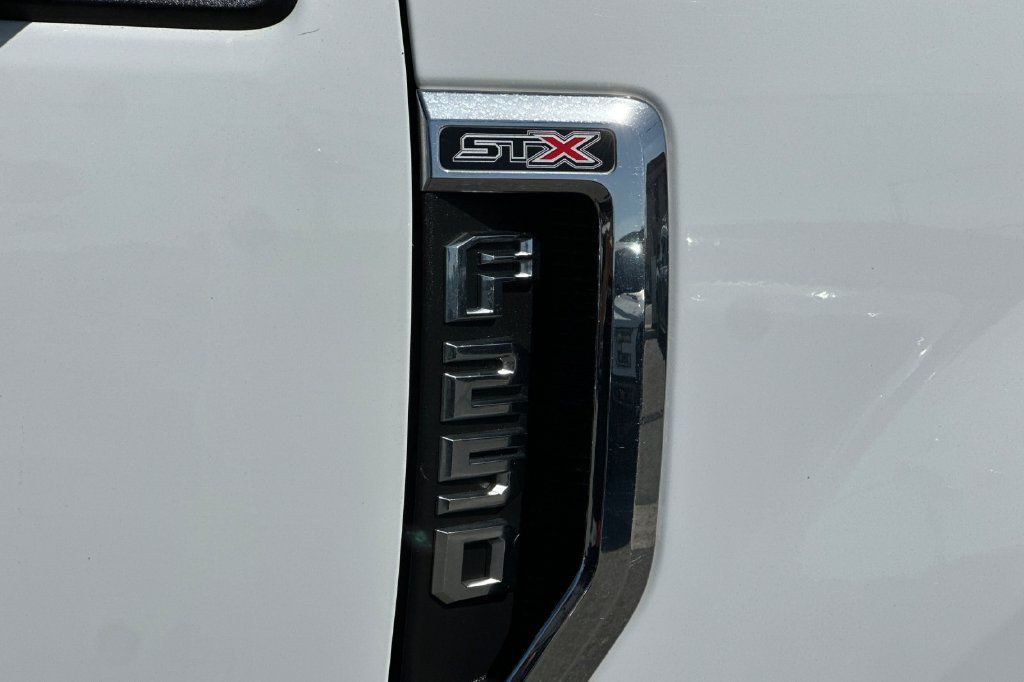Used 2022 Ford F250 XL w/ STX Appearance Package AWD/4WD image 25