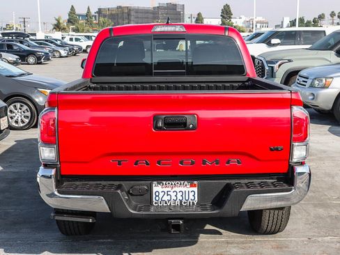 Used 2023 Toyota Tacoma TRD Off-Road image 8
