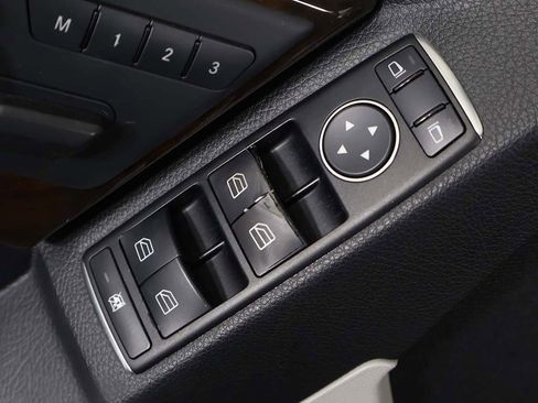 Used 2014 Mercedes-Benz GLK 350 4MATIC image 37