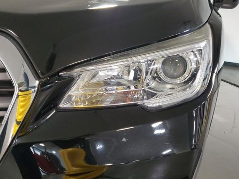 Used 2019 Subaru Ascent Premium image 27