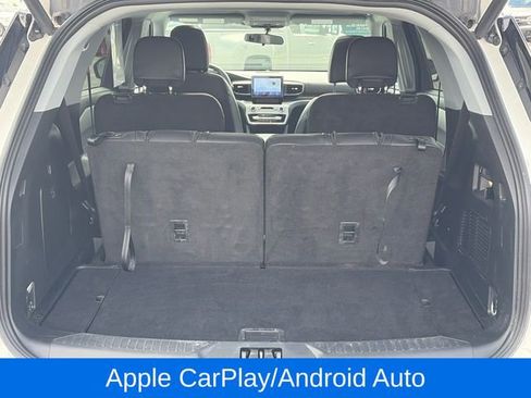 Used 2024 Ford Explorer XLT w/ Equipment Group 202A image 8
