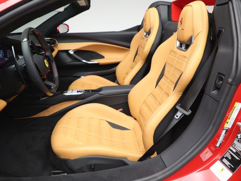 Certified 2025 Ferrari 296 GTS RWD image 15