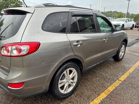Used 2011 Hyundai Santa Fe SE w/ Premium Pkg 3 FWD image 5