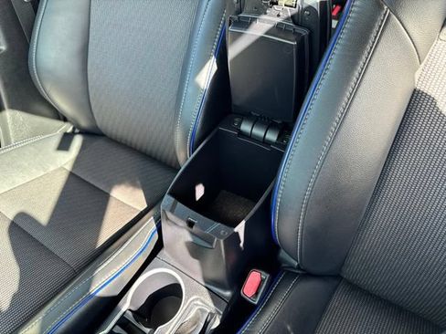 Used 2017 Toyota Corolla SE w/ Carpet Mat Package (TMS) FWD image 22