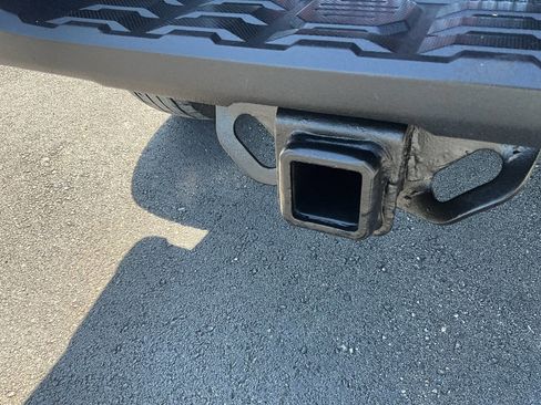 Used 2017 Toyota Tacoma TRD Off-Road image 23