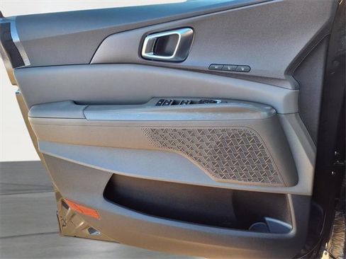 New 2026 Kia Carnival EX image 16