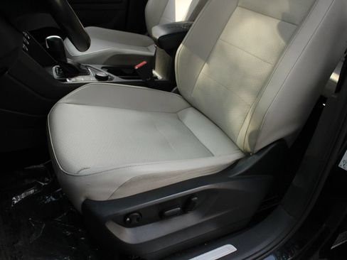 Used 2021 Volkswagen Tiguan SE R-Line AWD/4WD image 17