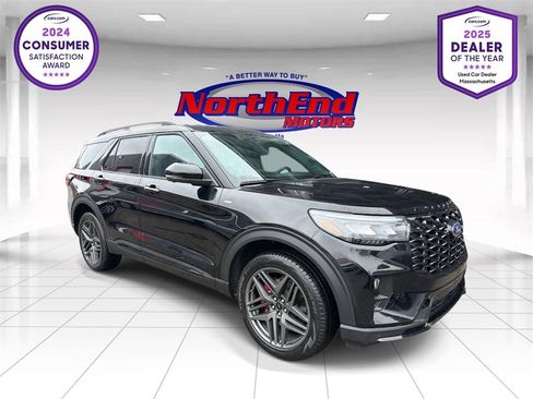 Used 2025 Ford Explorer ST-Line w/ ST-Line Street Pack image 1