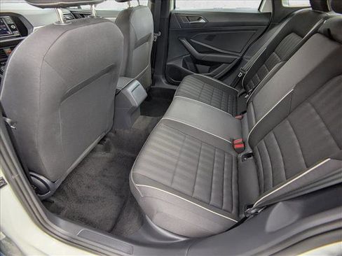 Used 2024 Volkswagen Jetta Sport image 13