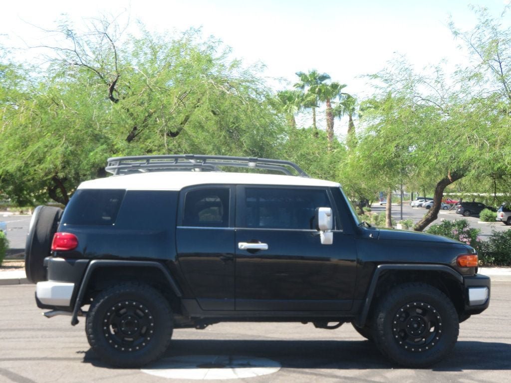 Used 2008 Toyota FJ Cruiser 4WD w/ Convenience Pkg image 3