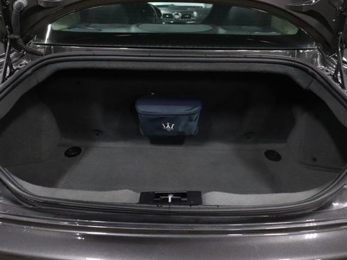 Used 2017 Maserati GranTurismo MC image 21