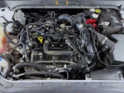 Used 2020 Ford Fusion SE image 13