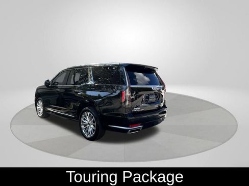 Used 2024 Cadillac Escalade Premium Luxury Platinum image 5
