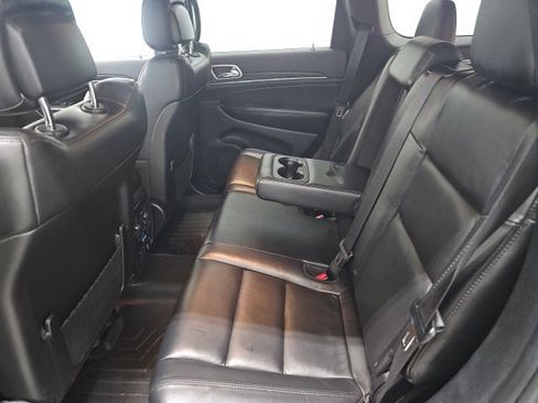 Used 2018 Jeep Grand Cherokee Limited image 19