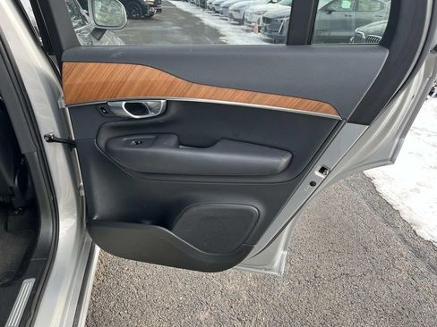 Used 2024 Volvo XC90 B5 Plus image 47