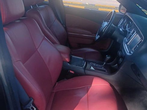 Used 2013 Dodge Charger R/T image 3