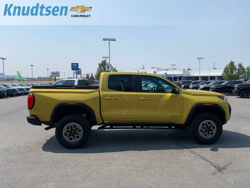 Used 2023 GMC Canyon AT4X w/ Edition 1 AWD/4WD image 8
