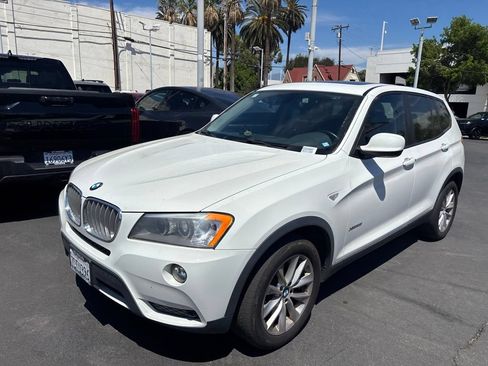 Used 2014 BMW X3 xDrive28i AWD/4WD image 9