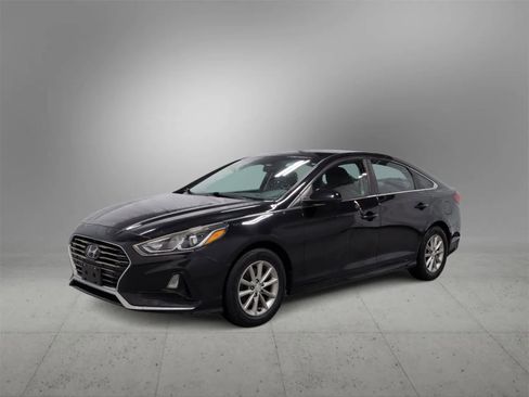 Used 2018 Hyundai Sonata SE image 4