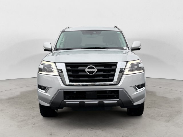Used 2023 Nissan Armada SL w/ Captain's Chairs Package AWD/4WD image 2